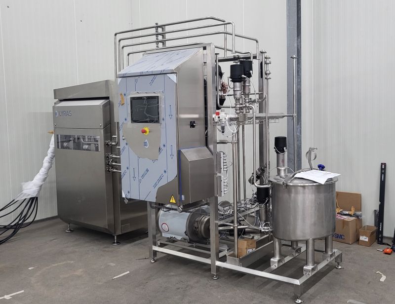 Revolutionising Liquid Food Pasteurisation with UV Lights 1 Raslysation