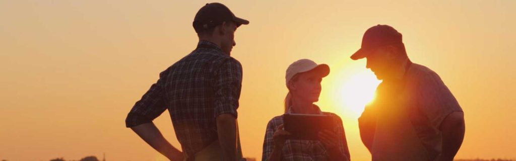 farmers chat Farm Table Hero CTA 1920x600 1