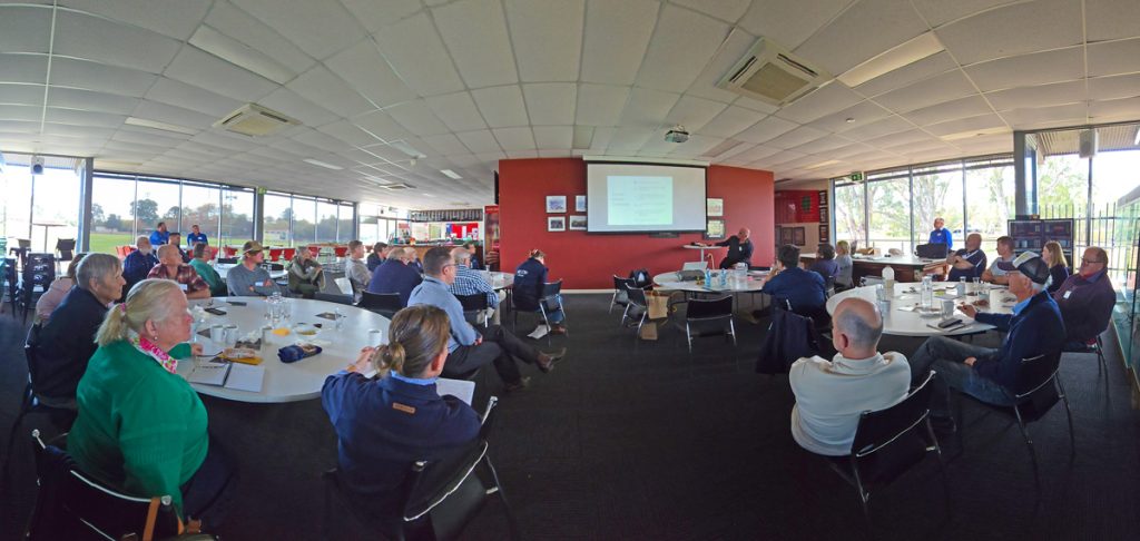 meeting sheep breeders